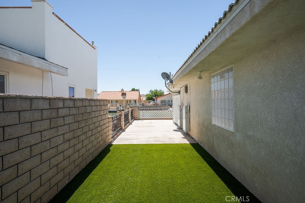 26249 Fleet Lane Property Photo 43