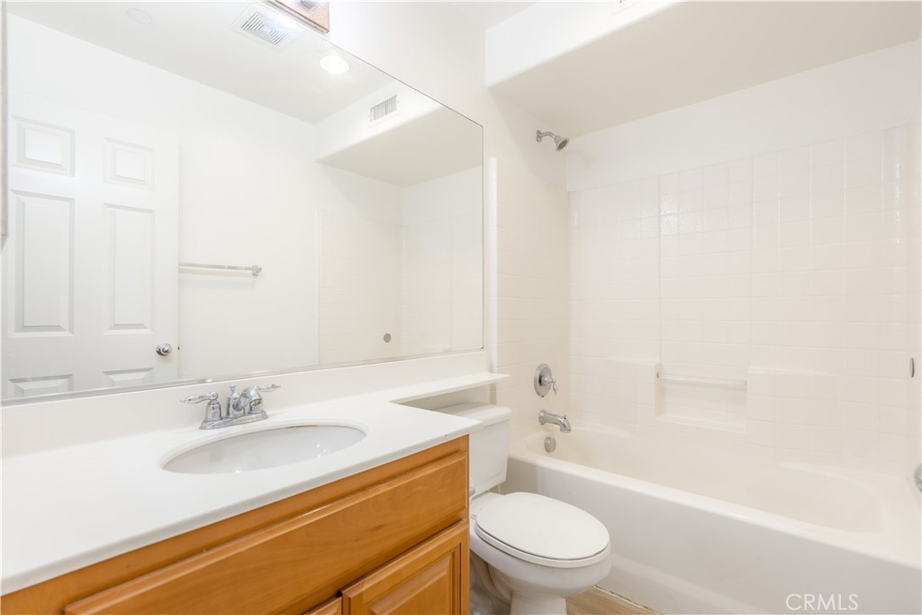 3880 Polk Street A Property Photo 9