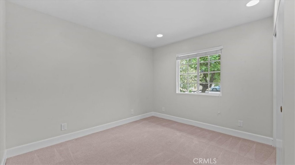 938 E Pomello Drive Property Photo 36