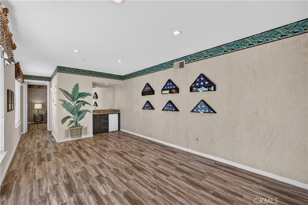 2560 Galicia Property Photo 20