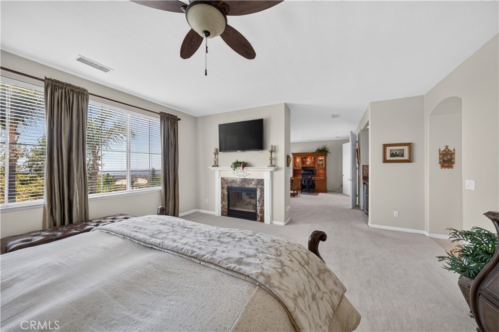 2560 Galicia Property Photo 31