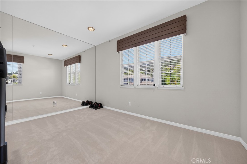 2560 Galicia Property Photo 33