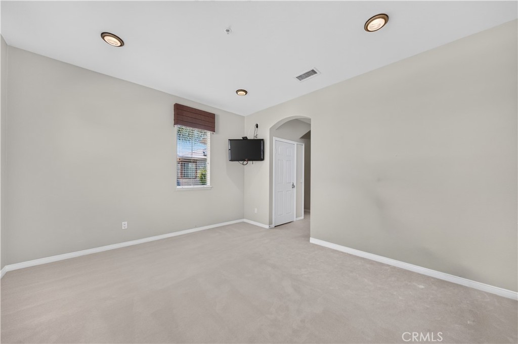 2560 Galicia Property Photo 34