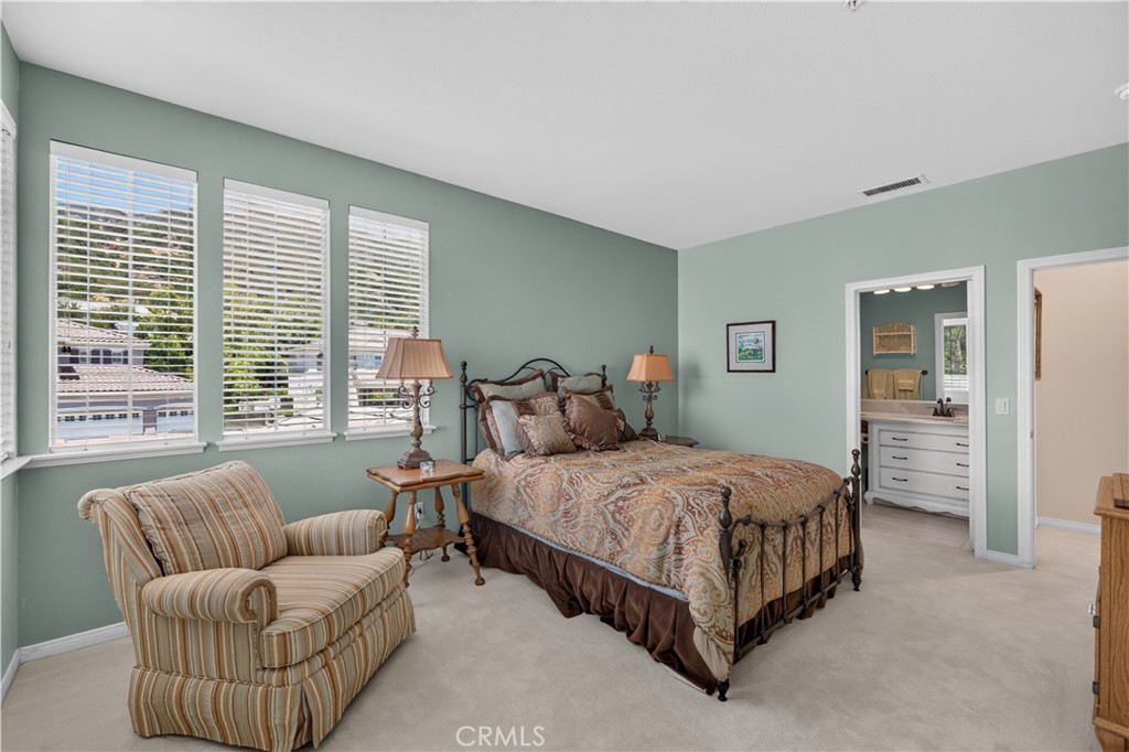 2560 Galicia Property Photo 40