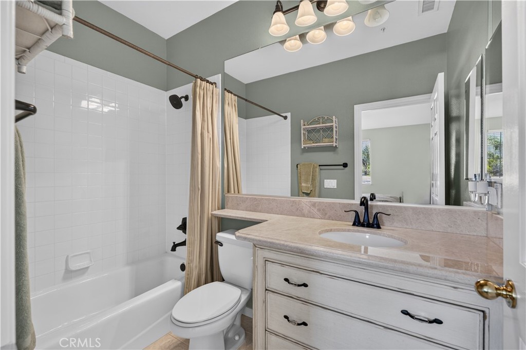2560 Galicia Property Photo 41