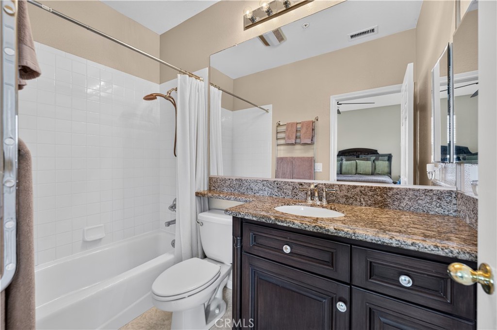 2560 Galicia Property Photo 44