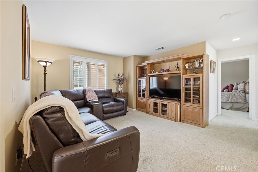 3677 W Chapman Property Photo 29