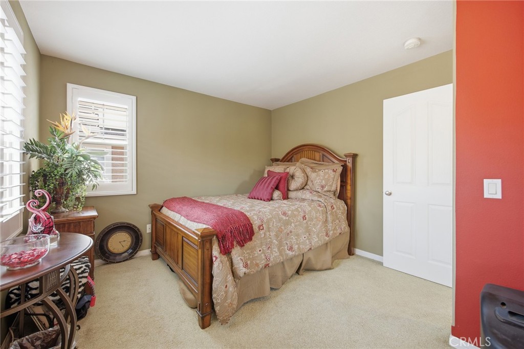3677 W Chapman Property Photo 36