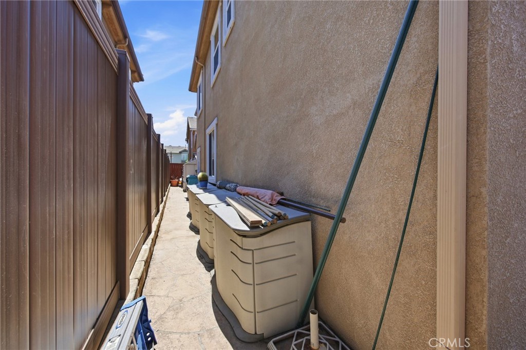 3677 W Chapman Property Photo 52