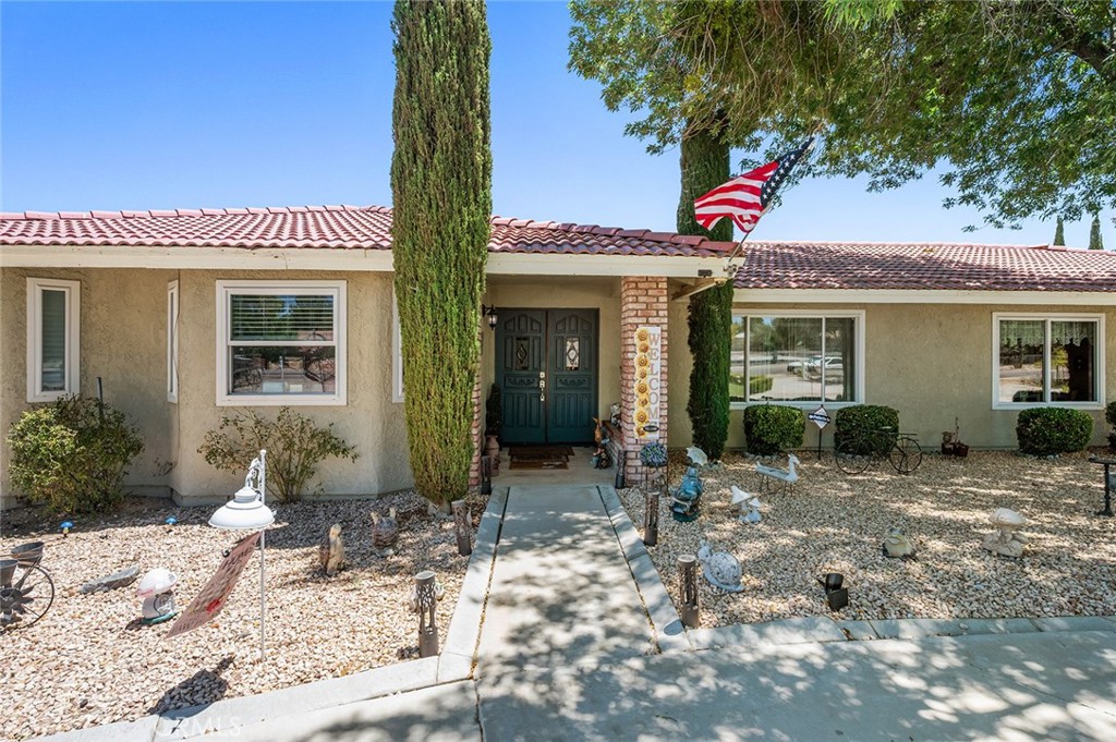 15093 Mandan Property Photo 6