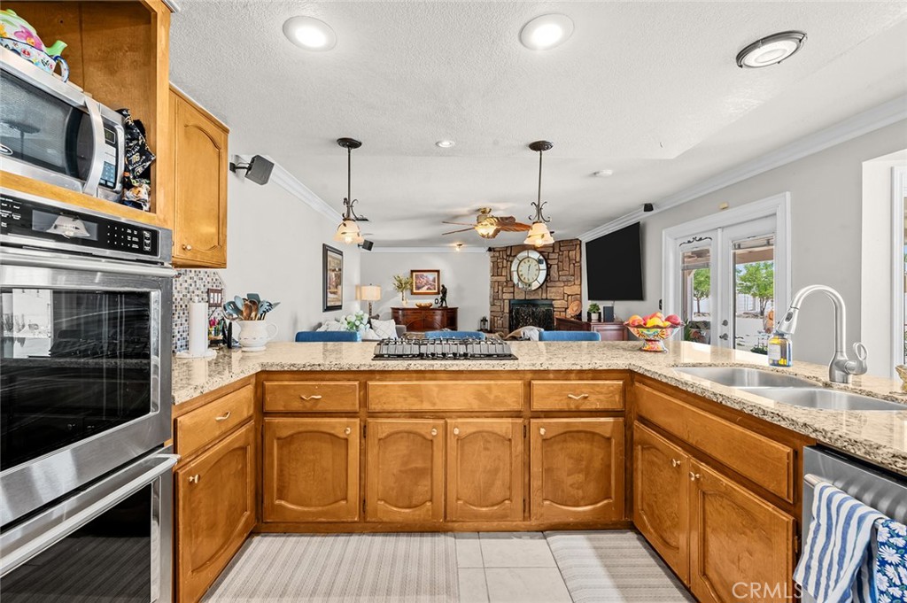 15093 Mandan Property Photo 17