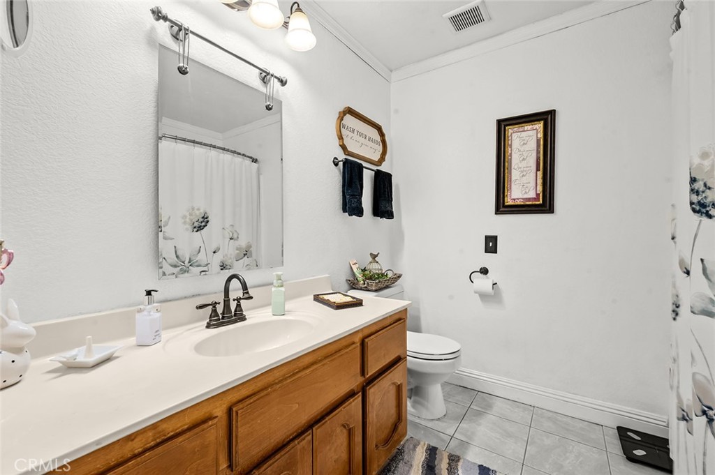 15093 Mandan Property Photo 29