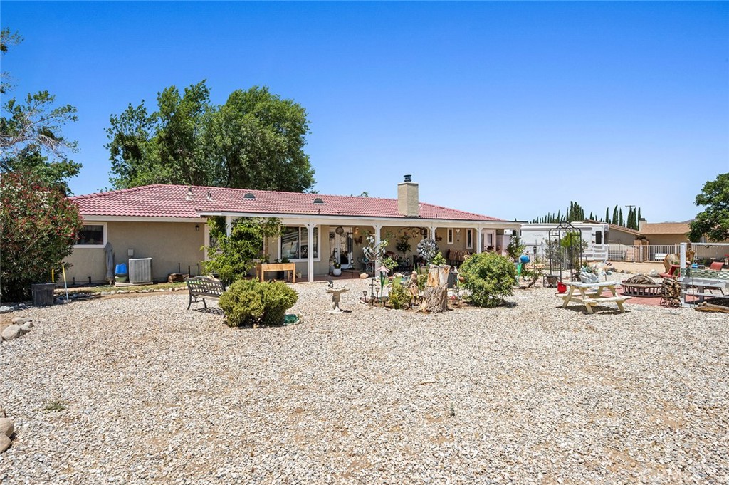 15093 Mandan Property Photo 38