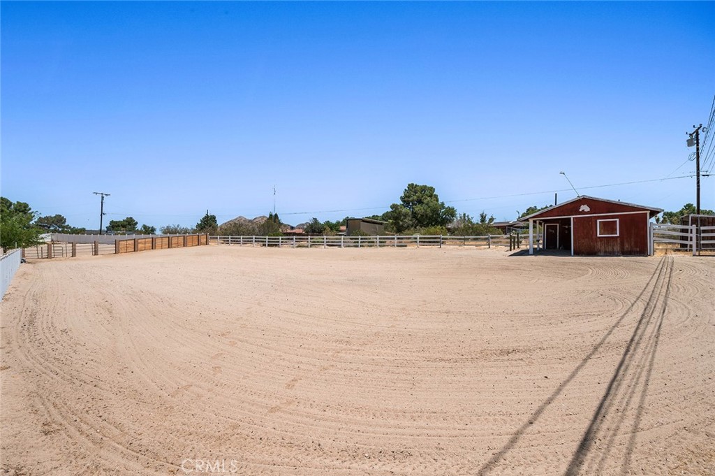 15093 Mandan Property Photo 41