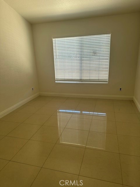 12811 Cimarron Property Photo 4