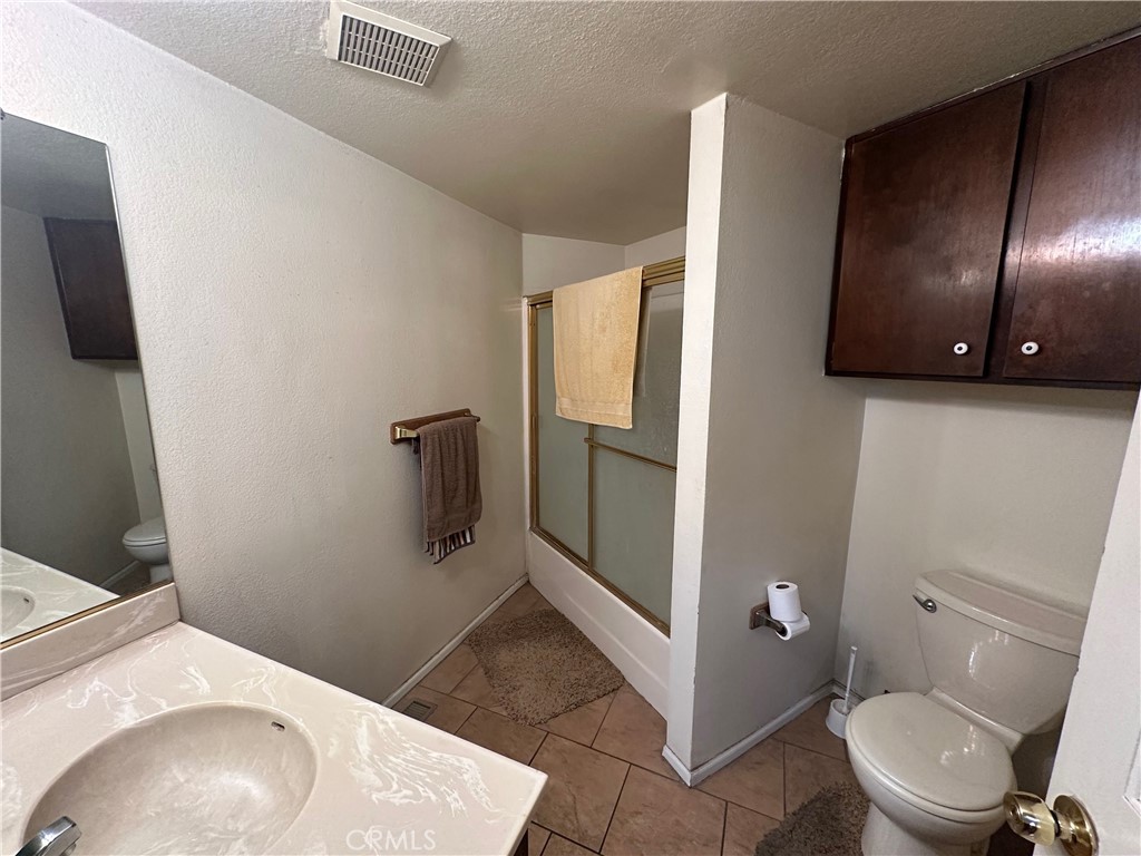 600 Summit Boulevard A Property Photo 22