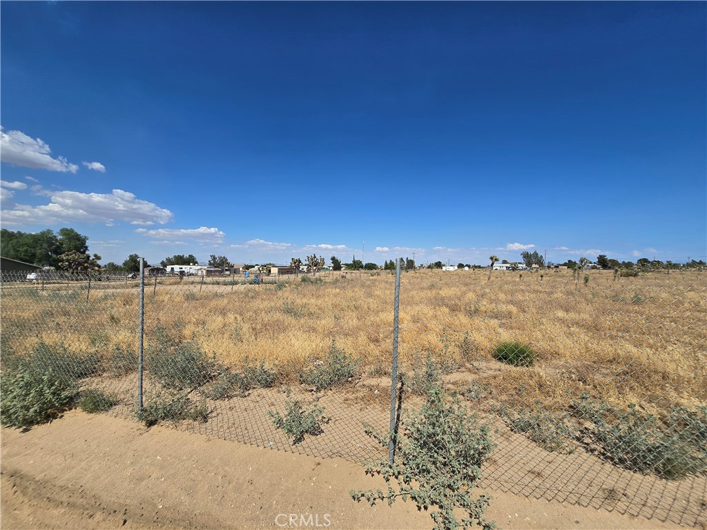 11025 Acanthus Property Photo 1