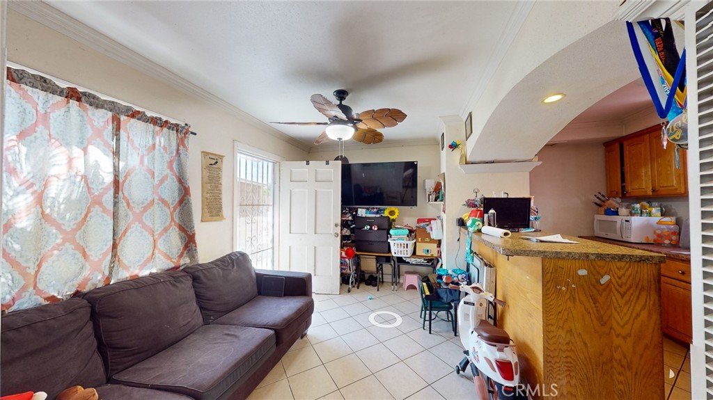 1715 E 65th Street Property Photo 46