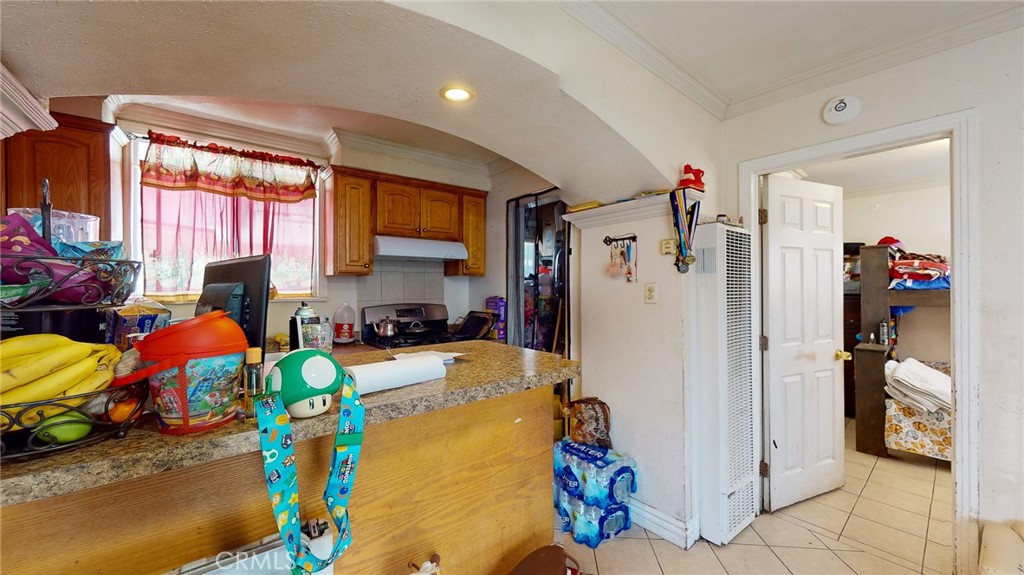 1715 E 65th Street Property Photo 48