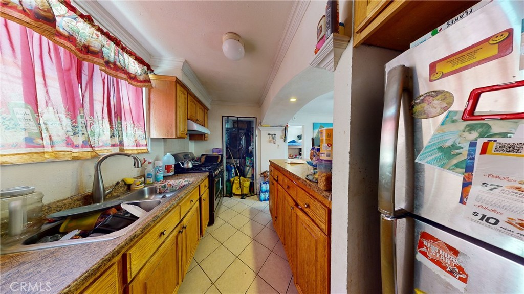 1715 E 65th Street Property Photo 50