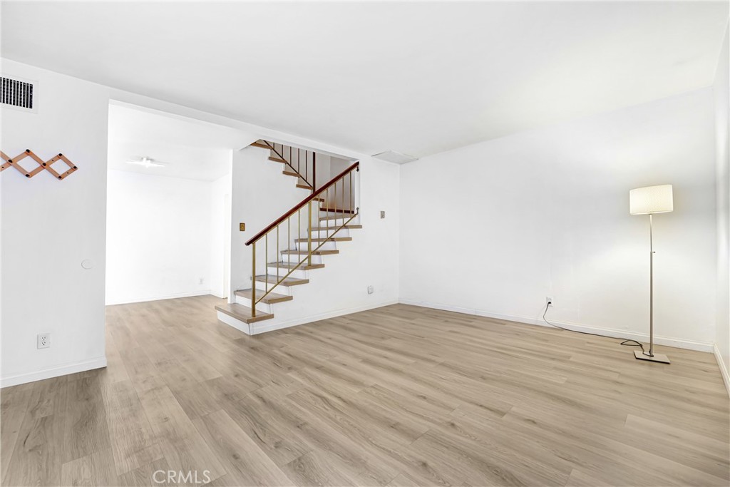 7301 Lennox Avenue D13 Property Photo 4