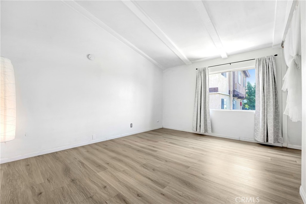 7301 Lennox Avenue D13 Property Photo 9