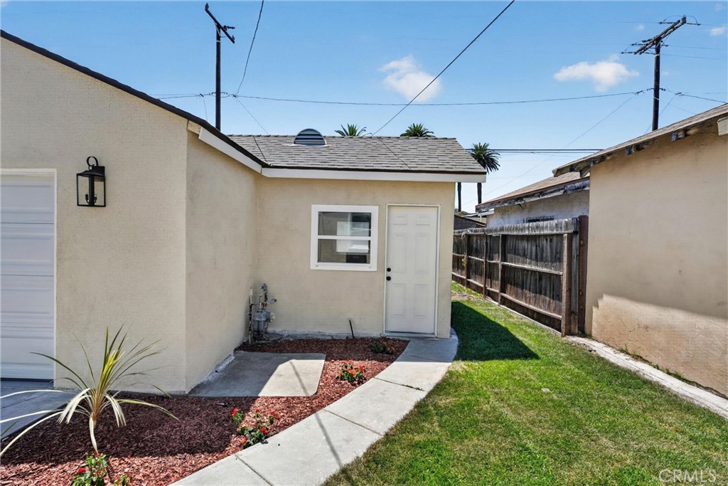 2741 Gale Avenue Property Photo 5