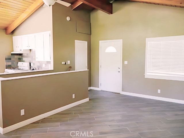 2367 Deep Creek Property Photo 5