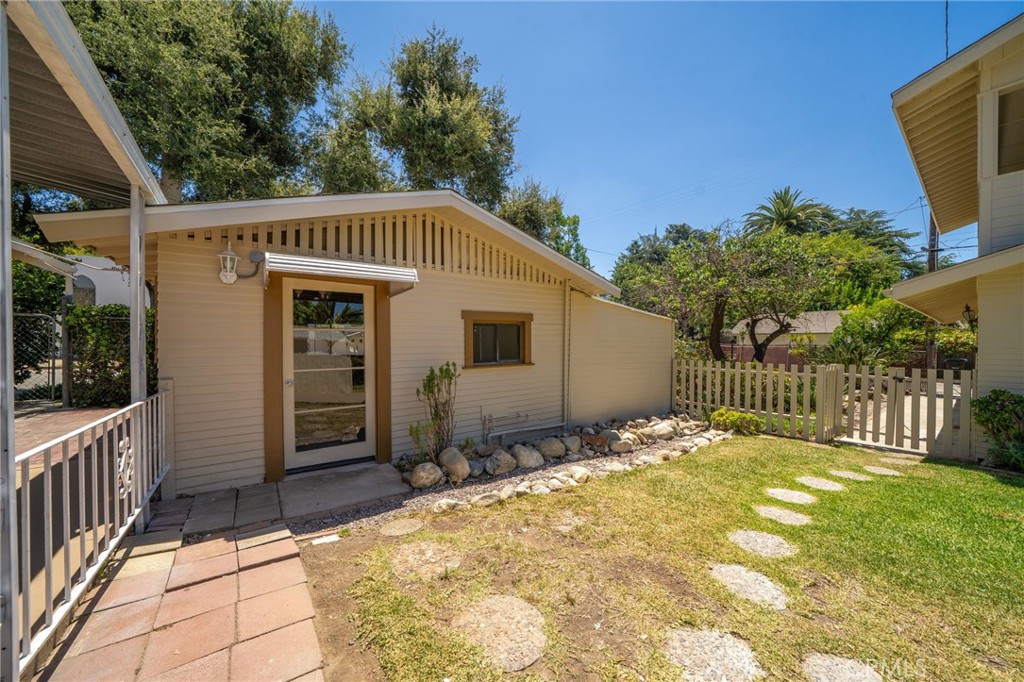 2382 Bonita Avenue Property Photo 35