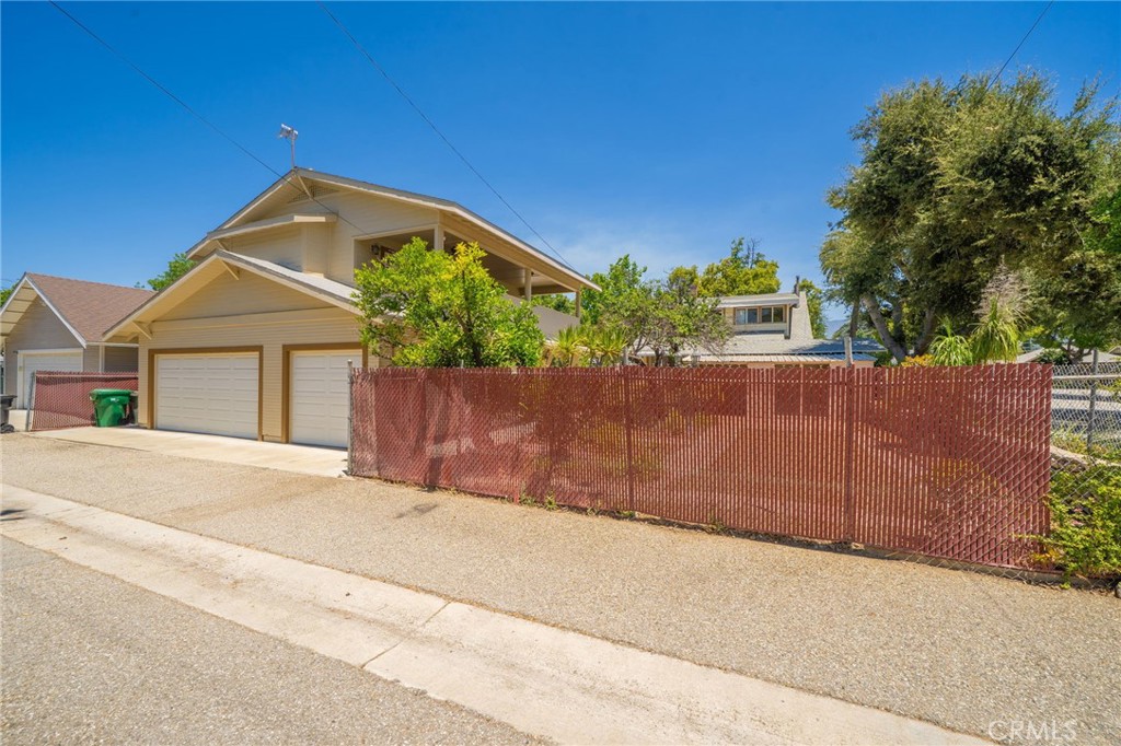 2382 Bonita Avenue Property Photo 45