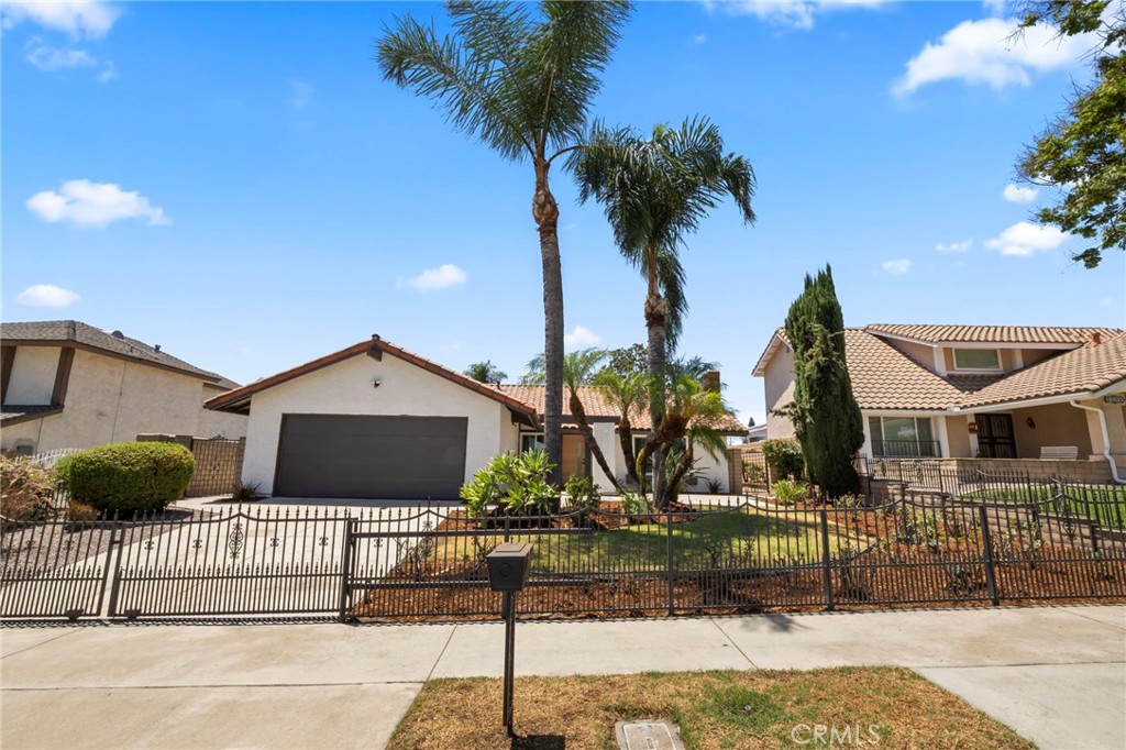 2614 Virginia Way Property Photo 2