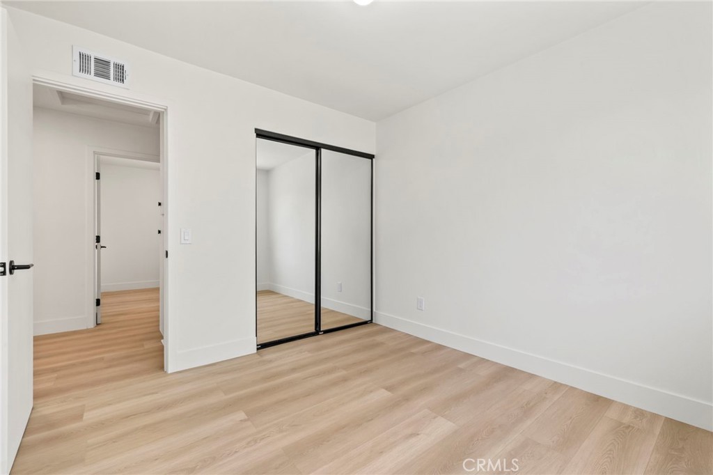 2614 Virginia Way Property Photo 24