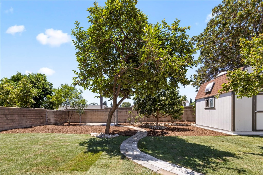 2614 Virginia Way Property Photo 32