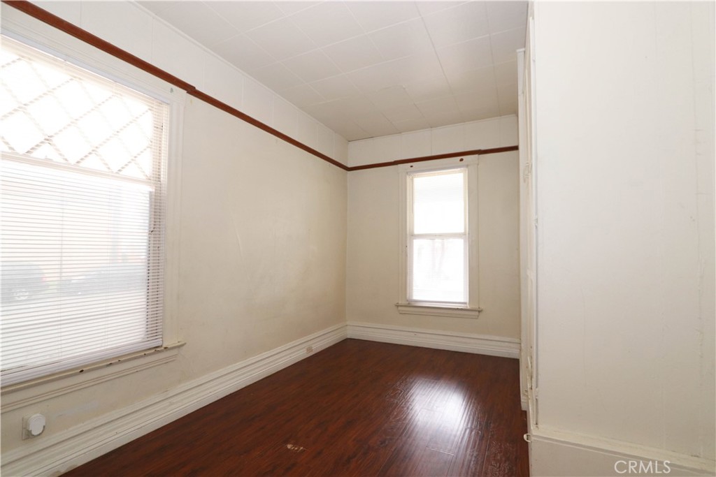 3907 Chestnut Street Property Photo 8