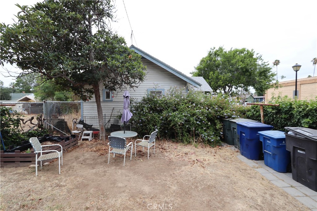 3907 Chestnut Street Property Photo 23