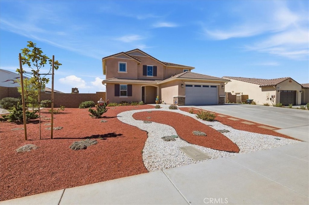 4208 Oak Property Photo 3