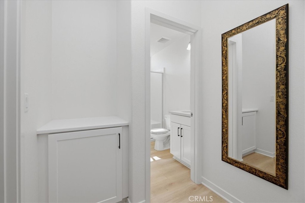 4208 Oak Property Photo 16
