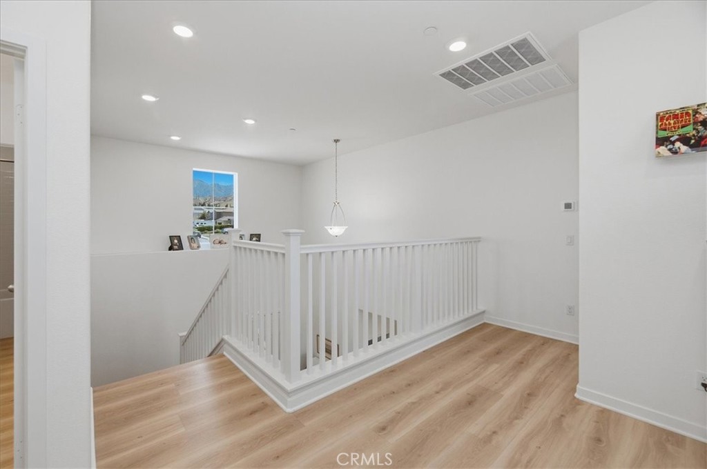 4208 Oak Property Photo 20