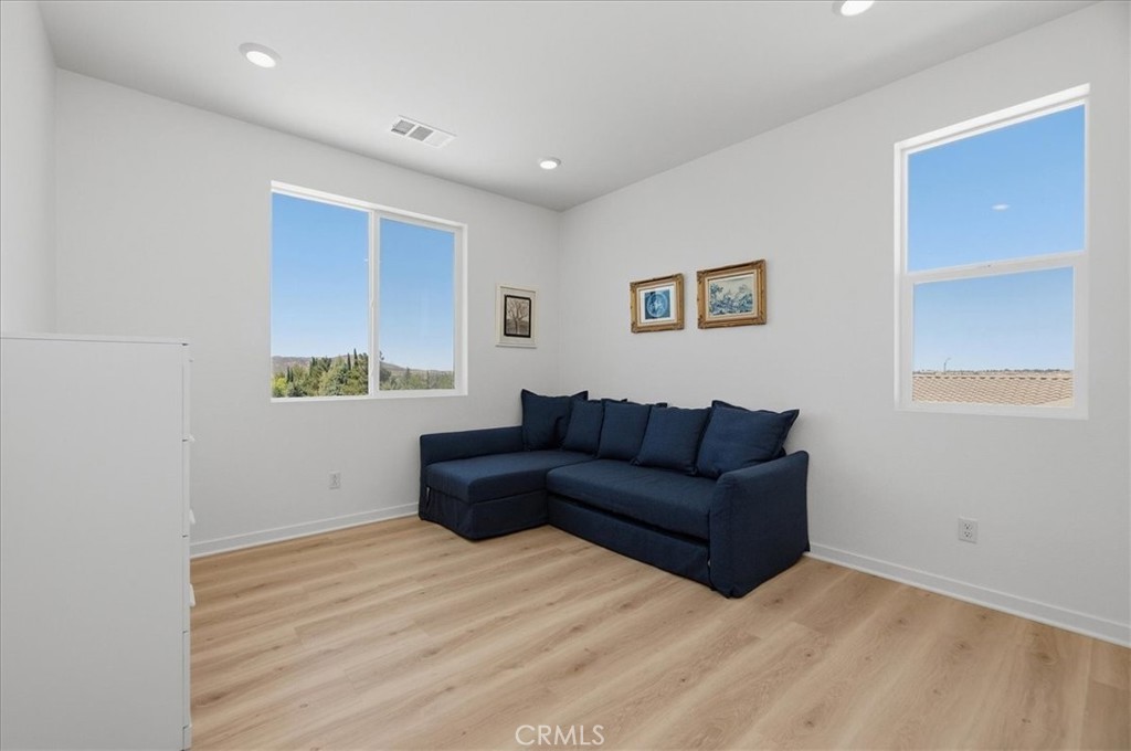 4208 Oak Property Photo 30