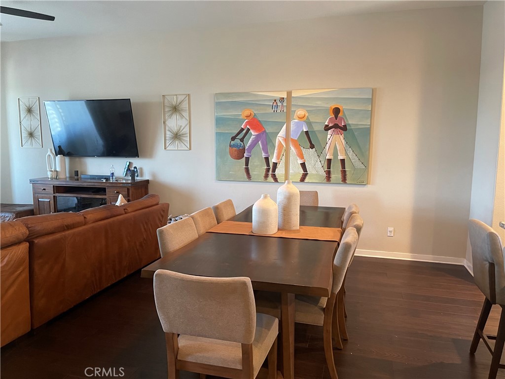768 Central Property Photo 5