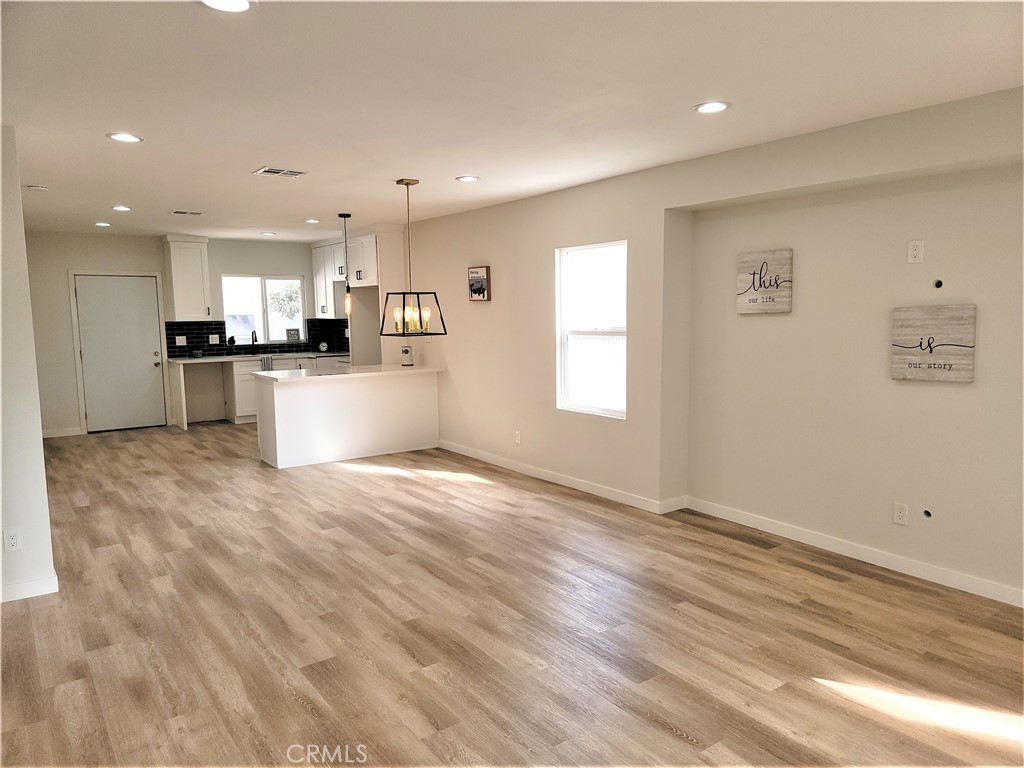 7040 3rd Property Photo 11