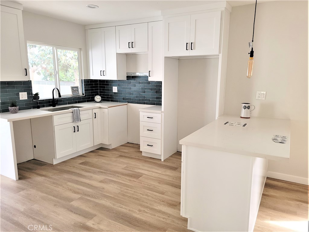 7040 3rd Property Photo 12