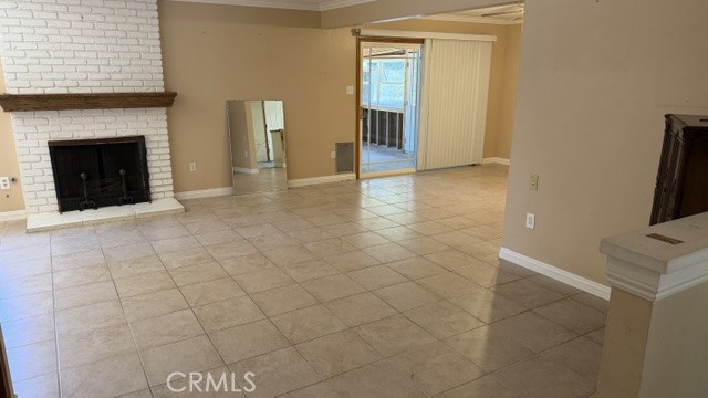 638 N Kidder Property Photo 8