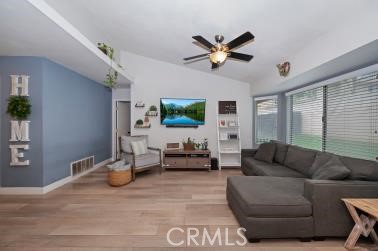28679 Strathmore Property Photo 7