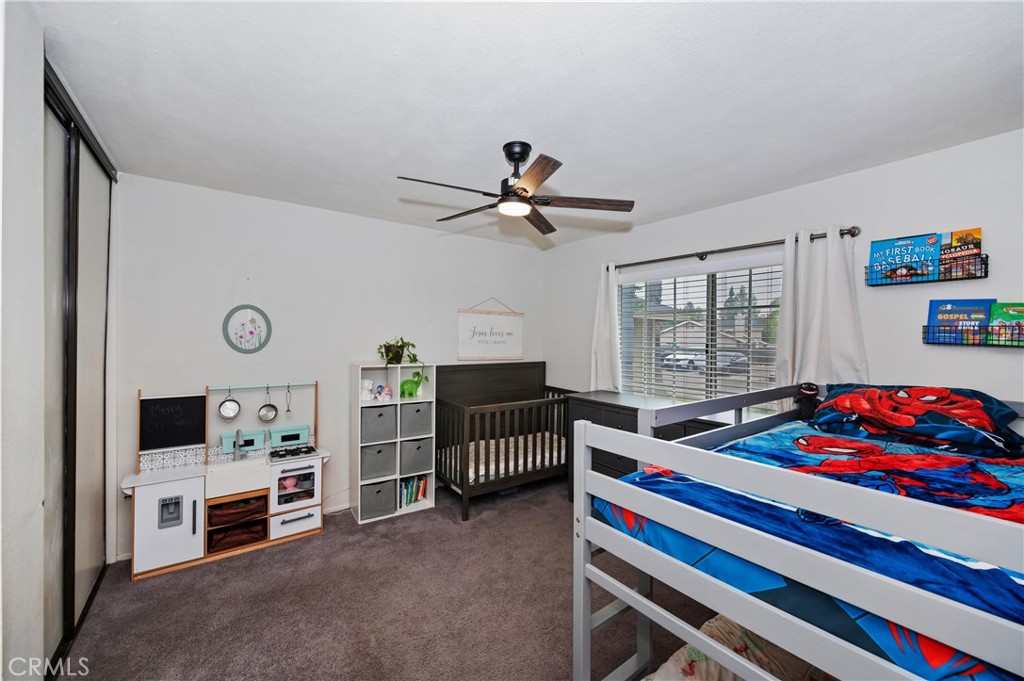 28679 Strathmore Property Photo 18