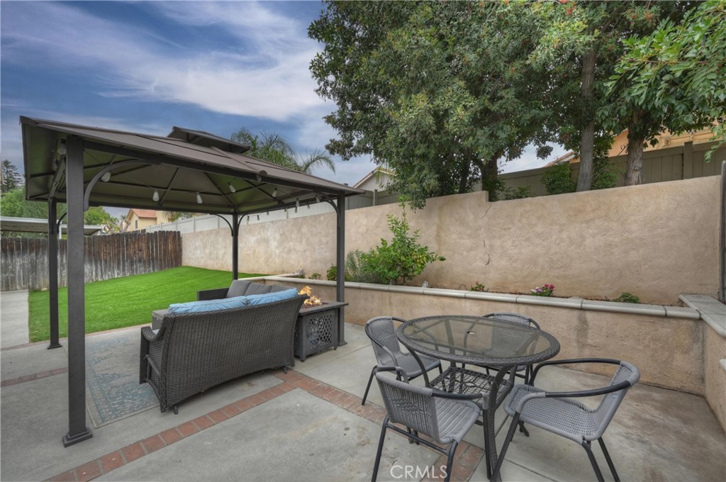 28679 Strathmore Property Photo 25