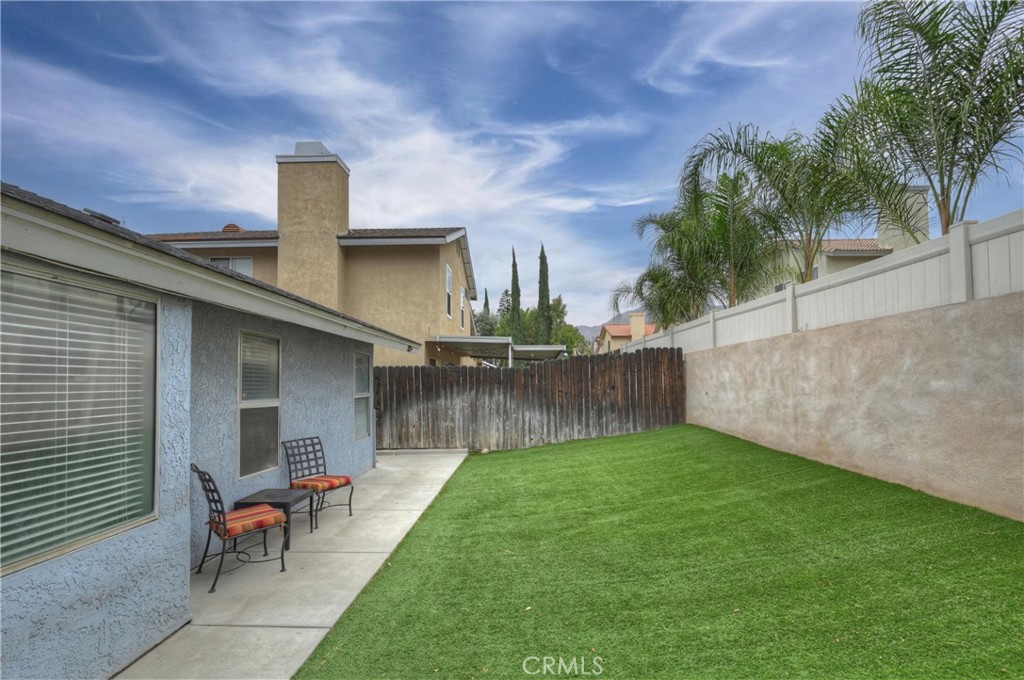 28679 Strathmore Property Photo 28