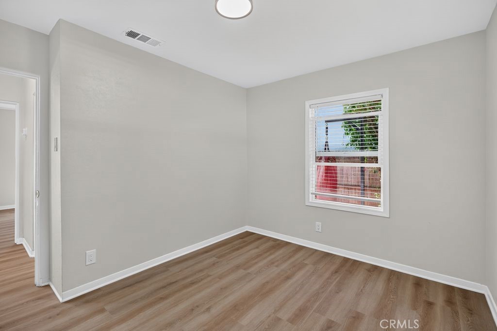 416 N Monterey Property Photo 17