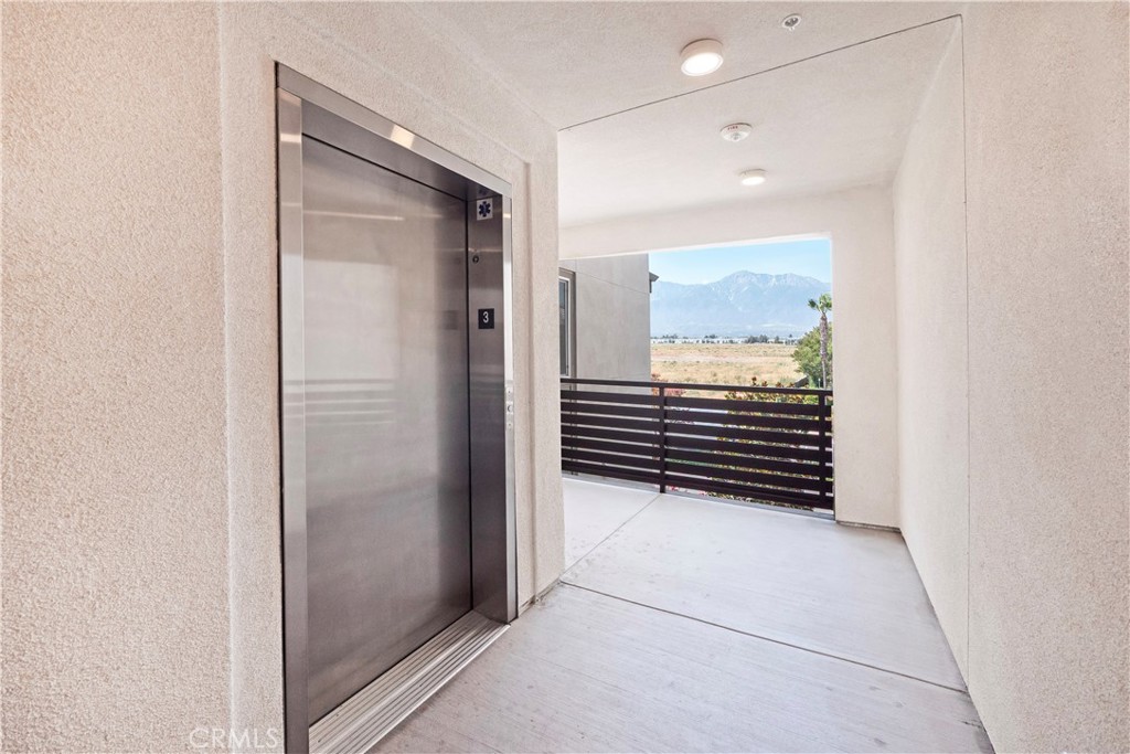 11070 Cabana Drive Property Photo 8