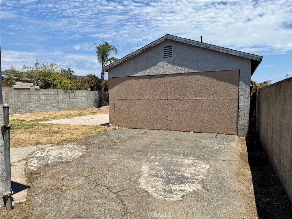 220 N Orange Avenue Property Photo 50